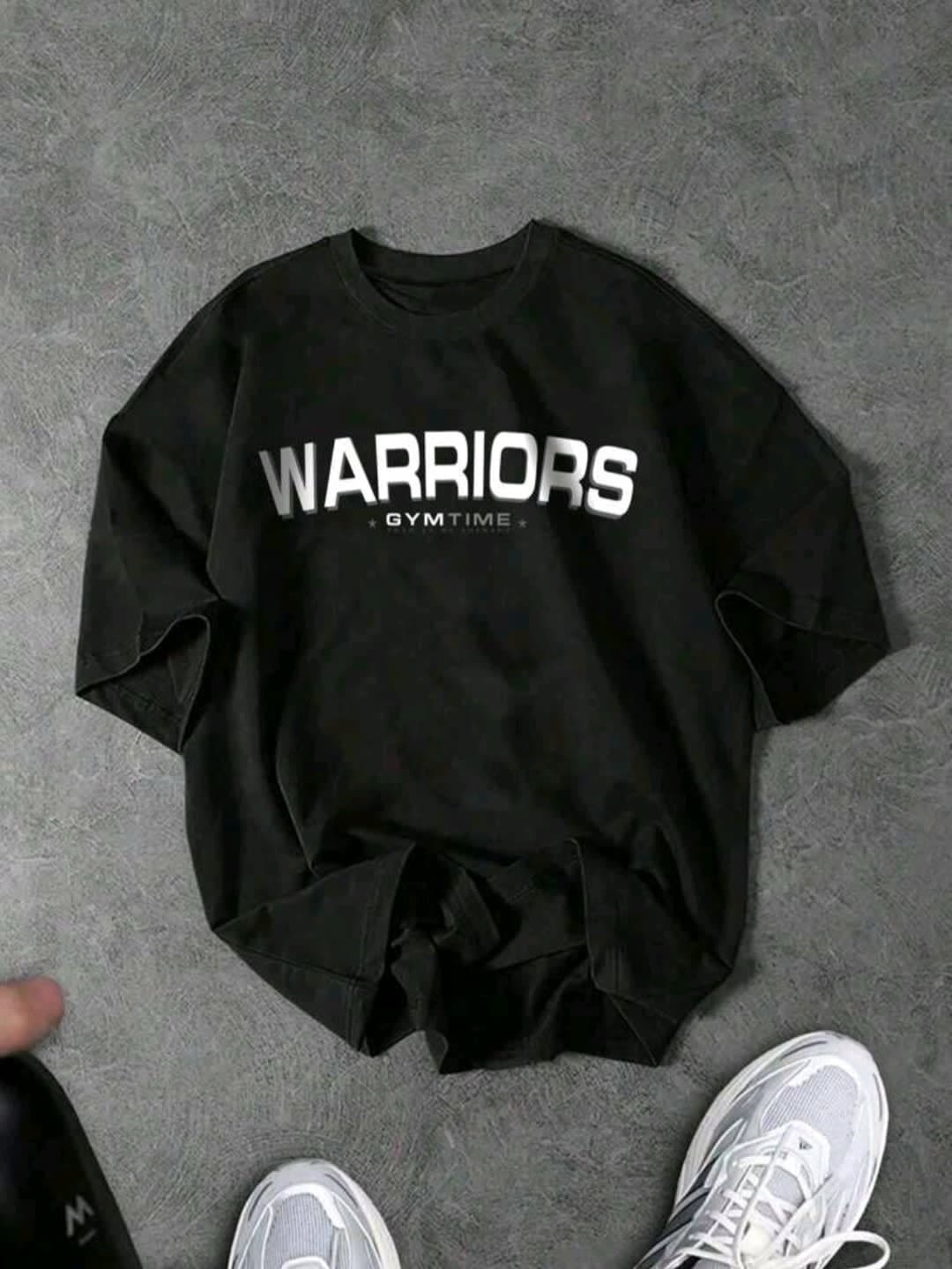 Pullover negro oversized con estampado WARRIORS